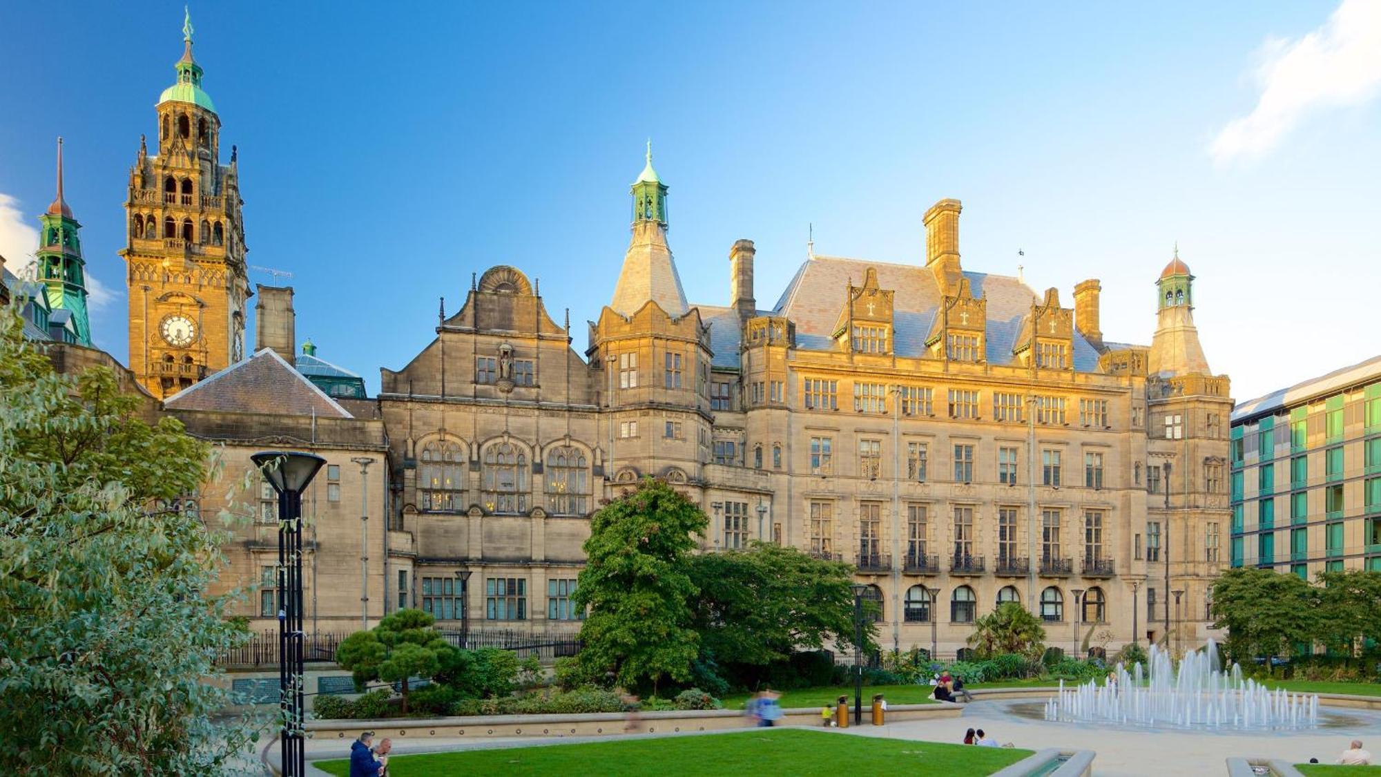 Sheffield City Centre , Free Wifi & Parking - Private Room - Shared House Exteriör bild
